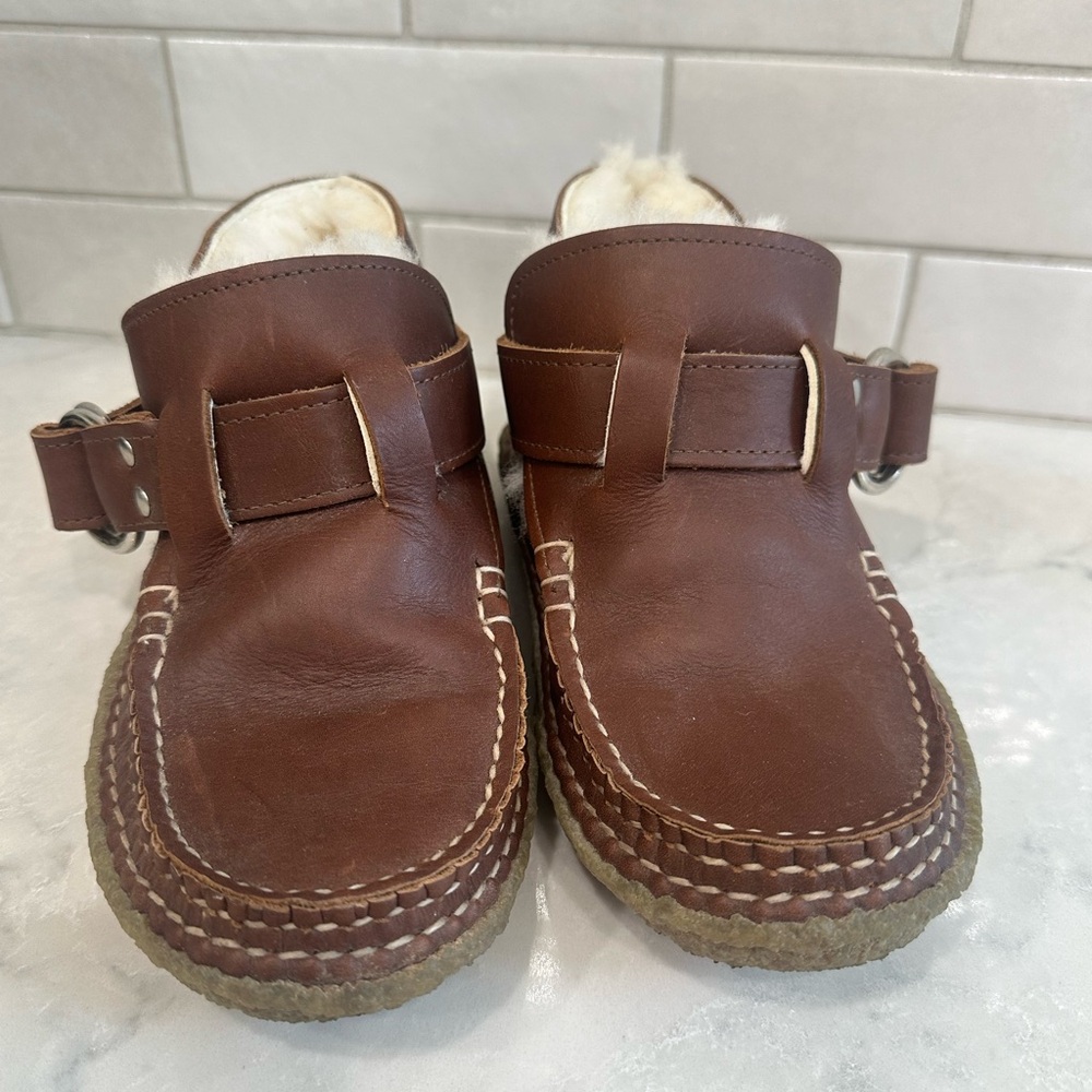 Quoddy Brown Leather Shearling-Lined Mule Clogs